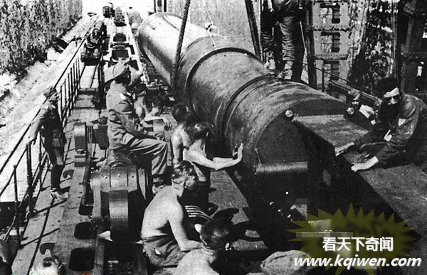 ��ս�¾�43�׳���������ǧ����:��˹�����г��ڴ����(��ͼ42P)